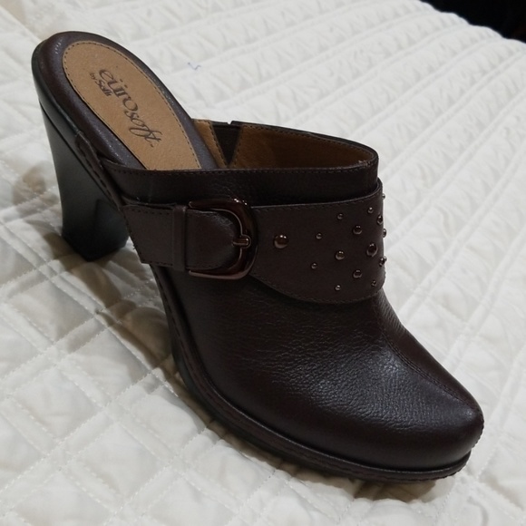 Sofft | Shoes | Sofft Eurosoft Carris Mules | Poshmark